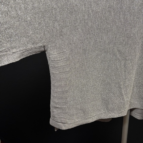 Anthropologie XS Shimmer Metallic Oversized Linen Blend Silver Top Festival Fun - Picture 3 of 10